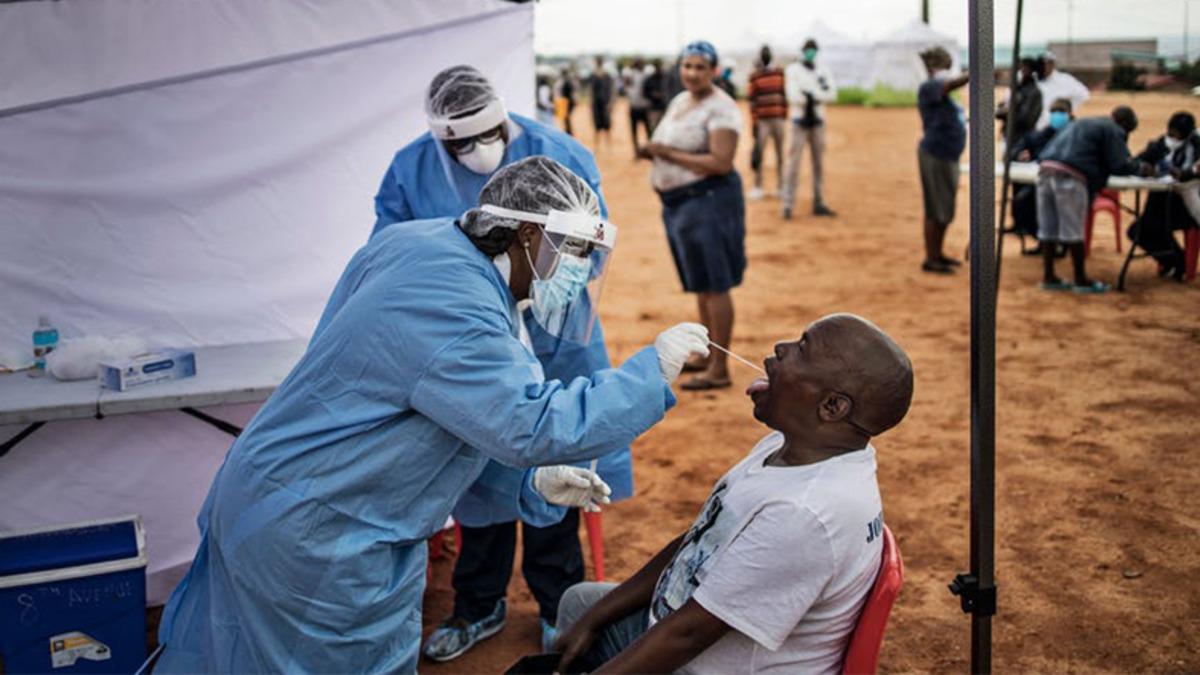 Güney Afrika’daki Koronavirüs Vaka Sayılarında Büyük Gizem: 22 Binlerden Binlere Düştü