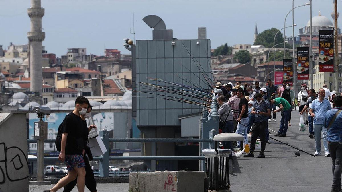 Cumhurbaşkanı Erdoğan: Şehirlerimizdeki Mevcut Uygulamayı Bir Süre Daha Sürdürme Kararı Aldık