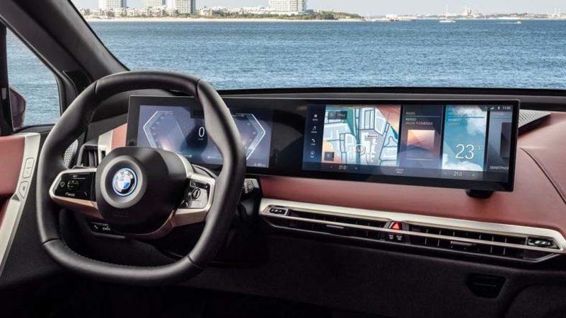 BMW, ’iDrive 8’ İsimli Bilgi ve Eğlence Sistemini Duyurdu