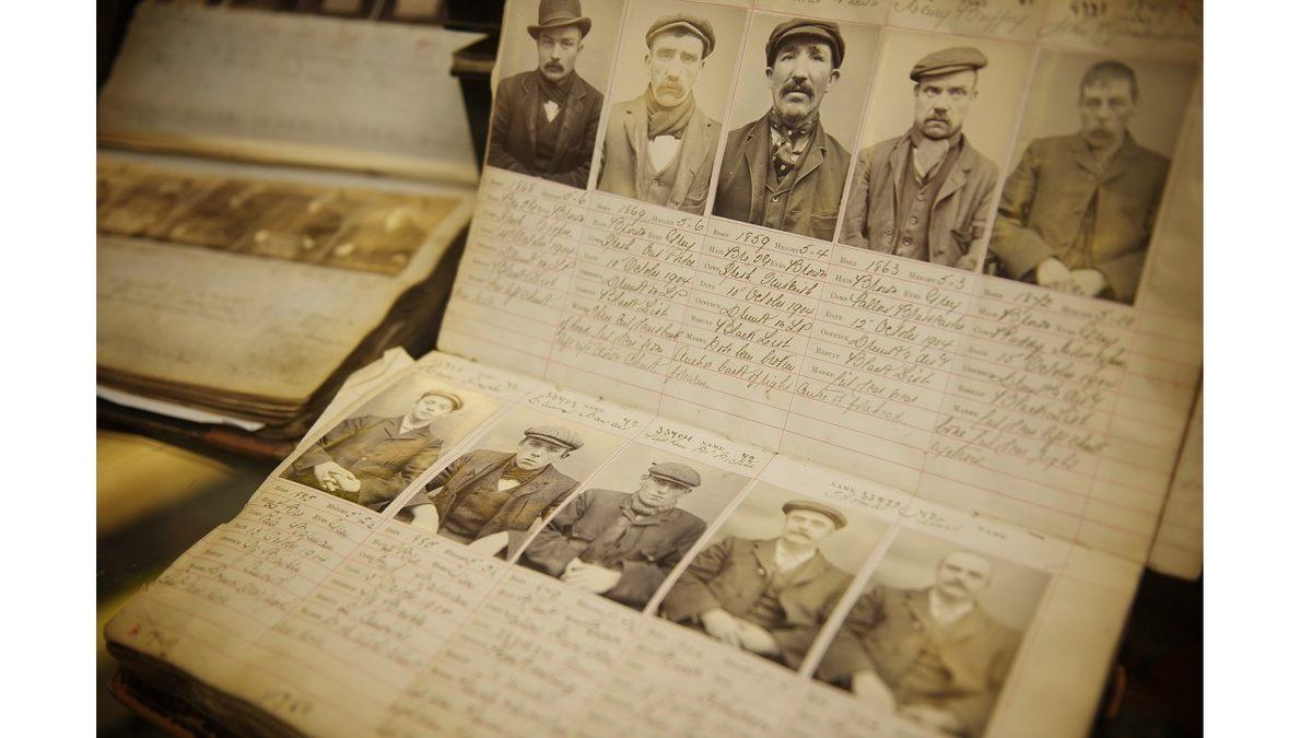 Peaky Blinders’ın Korkusuz Karakteri Tommy Shelby Gerçekten Var mıydı?