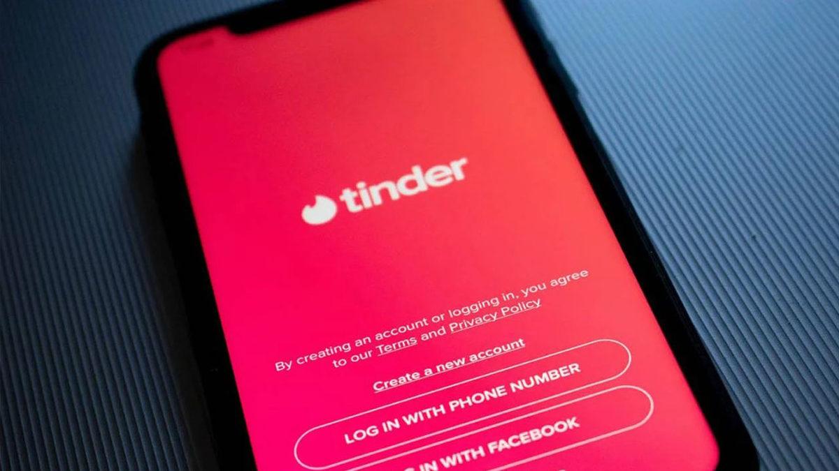 Tinder, Güvenliğinizi Artırmak İçin Eşleştiğiniz Kişinin Sabıka Kaydını Sorgulama Özelliği Getiriyor