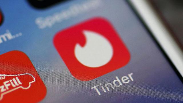 Tinder, Güvenliğinizi Artırmak İçin Eşleştiğiniz Kişinin Sabıka Kaydını Sorgulama Özelliği Getiriyor
