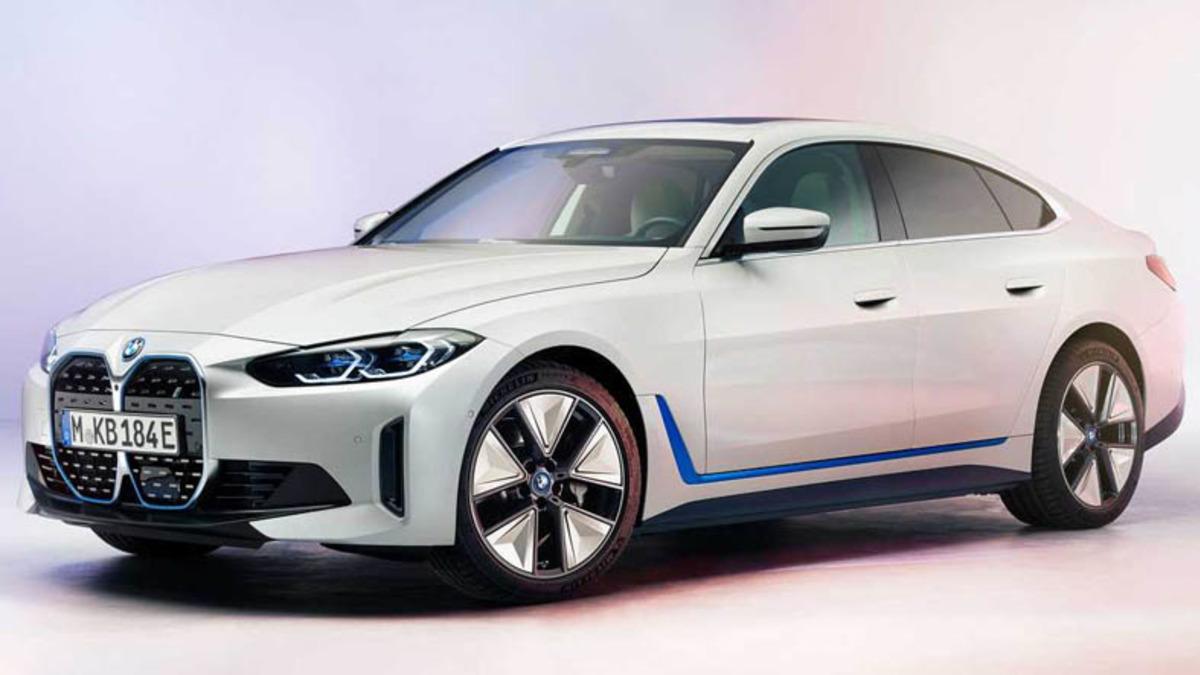 BMW, 2022 Model i4’ün Nihai Tasarımını Gösterdi: Adeta Ateş Ediyor