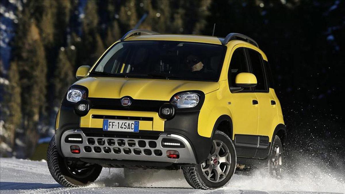 Küçücük Gövdesine Dünyaları Sığdıran Fiat Panda Cross’un Dikkat Çeken Özellikleri ve Fiyat Listesi