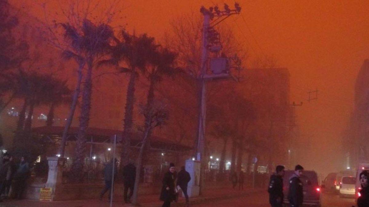 Şu Sıralar Gökyüzünü Cehenneme Çeviren Toz Fırtınalarının Ortaya Çıkma Sebebi Nedir, Soluduğunuzda Ne Gibi Etkileri Var?