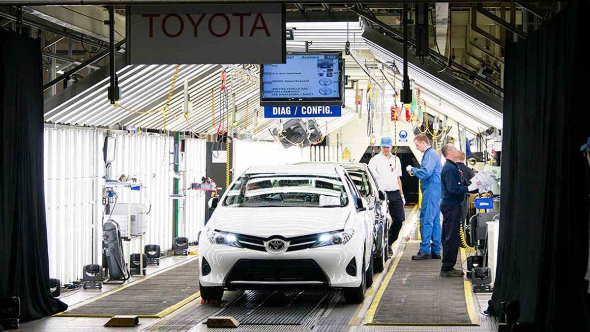 Otomotiv Sektöründe Kriz Büyüyor: Toyota, Honda ve Volvo da Üretimi Durdurduklarını Açıkladı