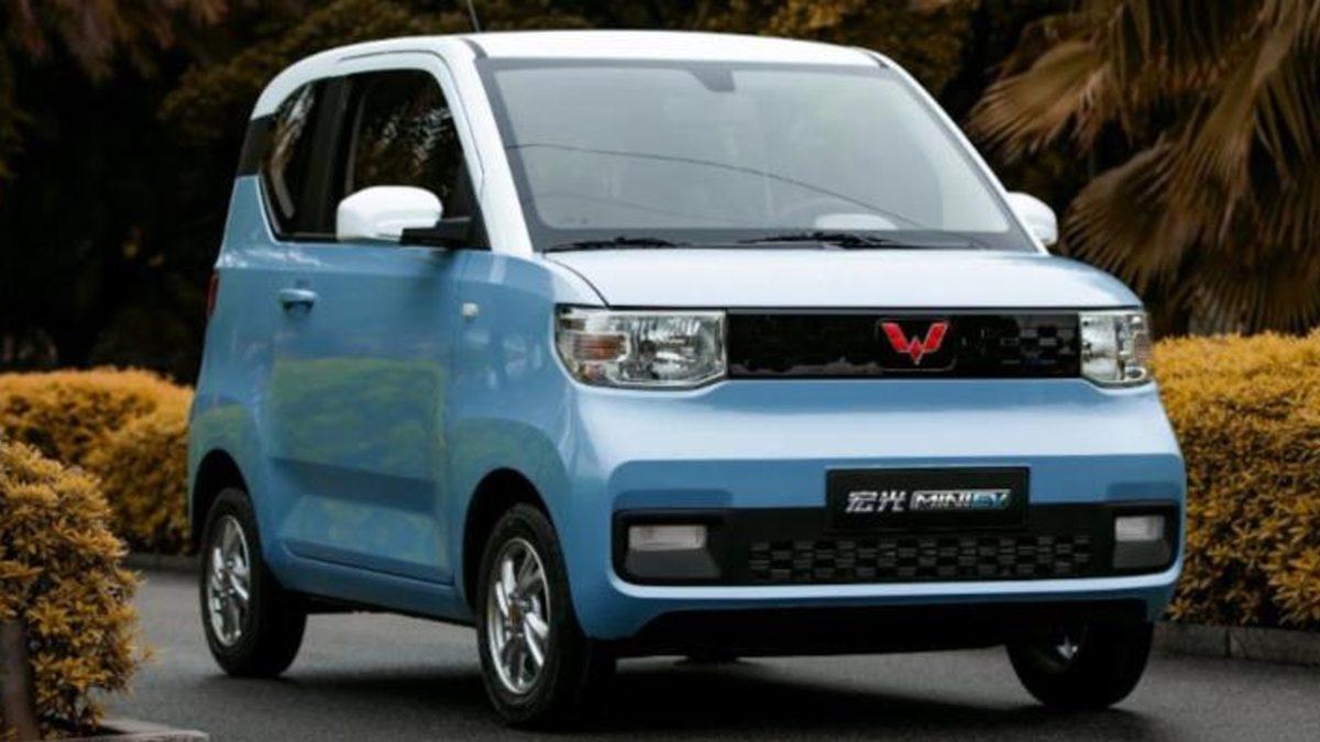 Yılın En Çok Satan Elektrikli Otomobilleri Açıklandı: Tesla Nisan Ayında Zirveyi Kaptırdı!