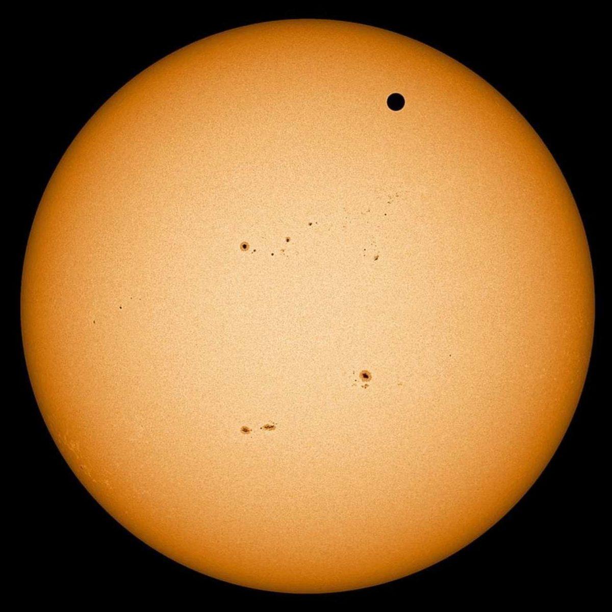 Bu Fotoğraf, Önümüzdeki 95 Yıl Boyunca Bir Daha Çekilemeyecek! [Video]