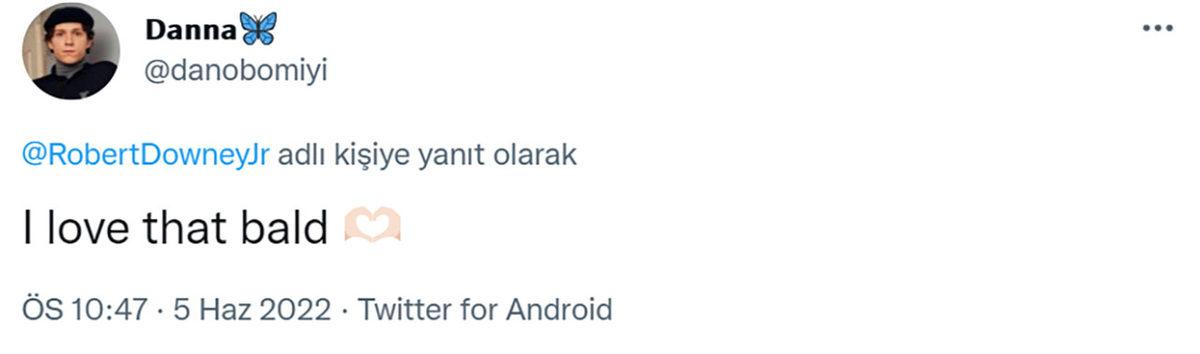 Emekli Iron Man Robert Downey Jr., ’Mavi Saçlı’ Yeni Stiliyle Sosyal Medyada Viral Oldu