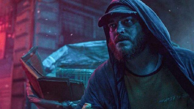 Netflix’in Çağatay Ulusoy’lu Filmi Kağıttan Hayatlar’ın Bazı Sahnelerinin "Çalıntı" Olduğu İddia Edildi