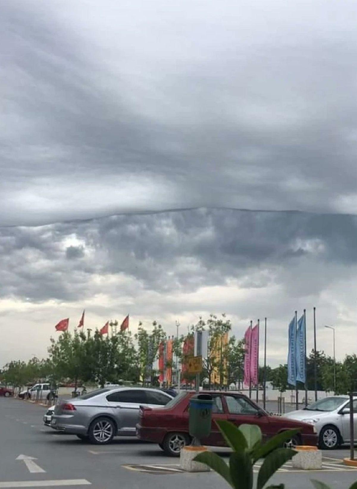 Tekirdağ’da Bulutlar Adeta Korku Filmi Efektine Dönüştü: Peki Neden?