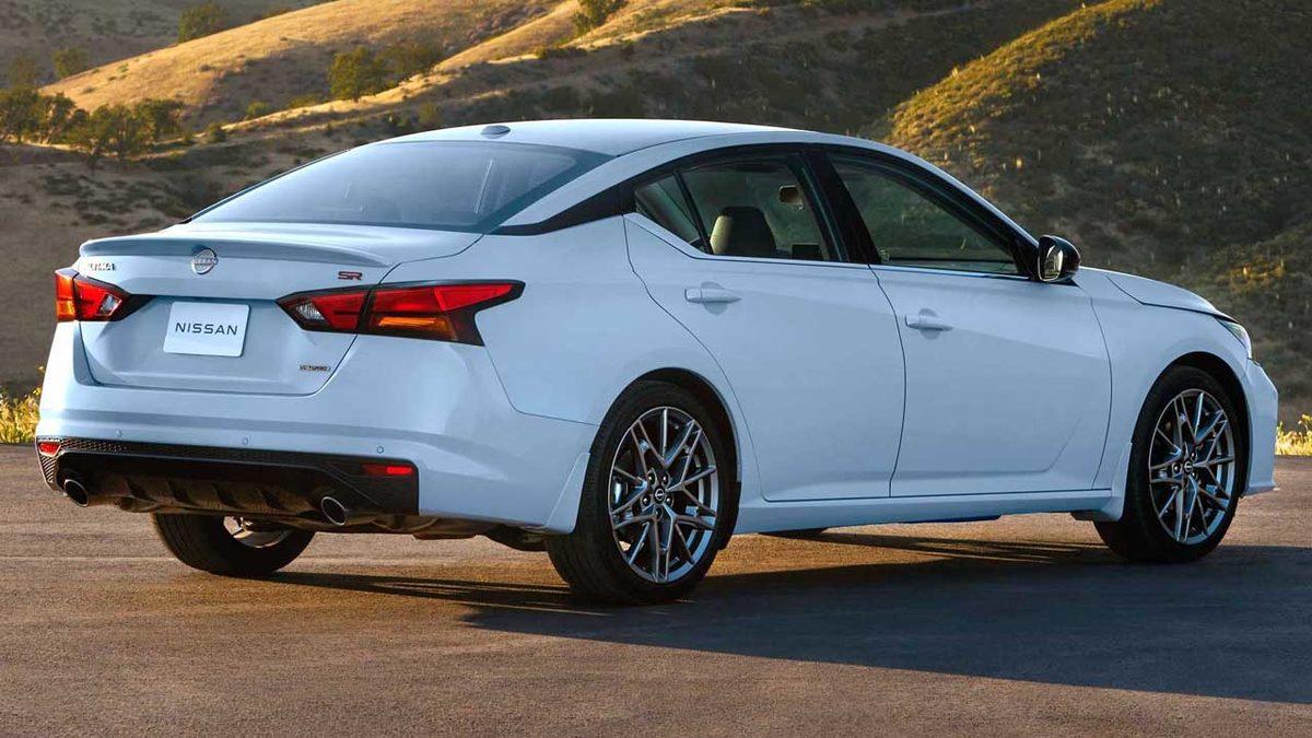 Passat Rakibi ’Nissan Altima’ Tanıtıldı: İşte Hem Sportif Hem Şık Duran Tasarımı ve Özellikleri