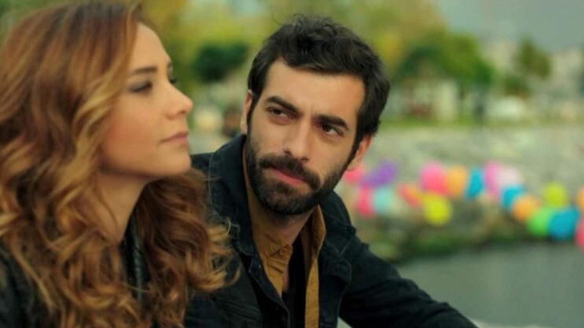 Leyla ile Mecnun Gibi Yeniden Çekilse Diye Yolunu Gözlediğimiz 20 Efsane Türk Dizisi