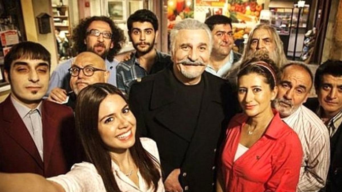 Leyla ile Mecnun Gibi Yeniden Çekilse Diye Yolunu Gözlediğimiz 20 Efsane Türk Dizisi