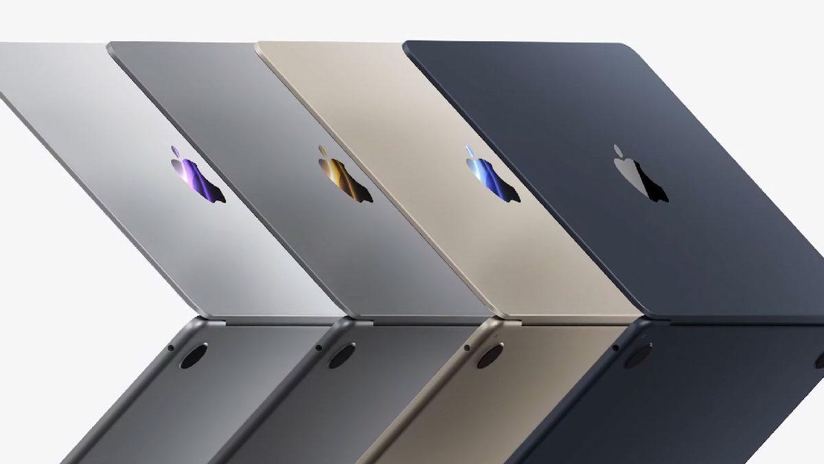 Tabletten Hallice Boyutuyla Yeni Bir MacBook’un Yolda Olduğu İddia Edildi