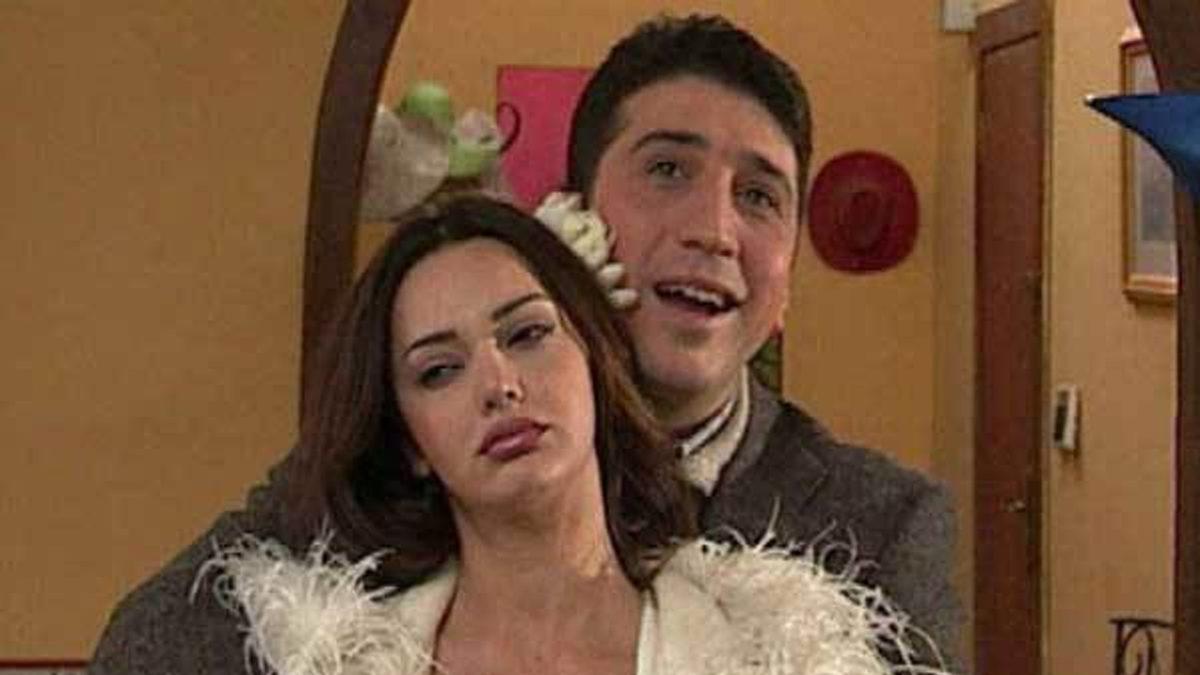 Leyla ile Mecnun Gibi Yeniden Çekilse Diye Yolunu Gözlediğimiz 20 Efsane Türk Dizisi