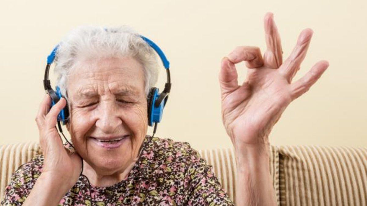 Şarkılarla Anıların Hatırlanmasına Yardımcı Olan Yeni Bir Uygulama Geliştirildi: Alzheimer Hastalarına Umut Olabilir