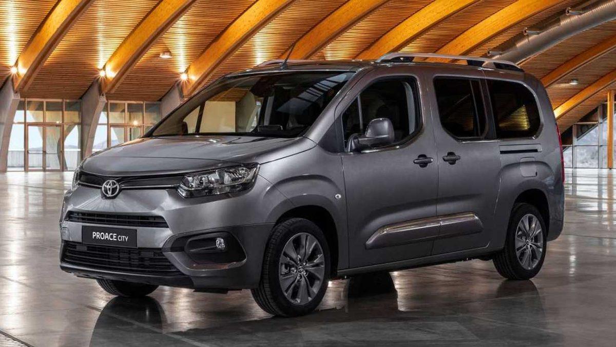 Pikniklerin Yeni Vazgeçilmezi Olabilir: Toyota Proace’in Türkiye Fiyatı Açıklandı