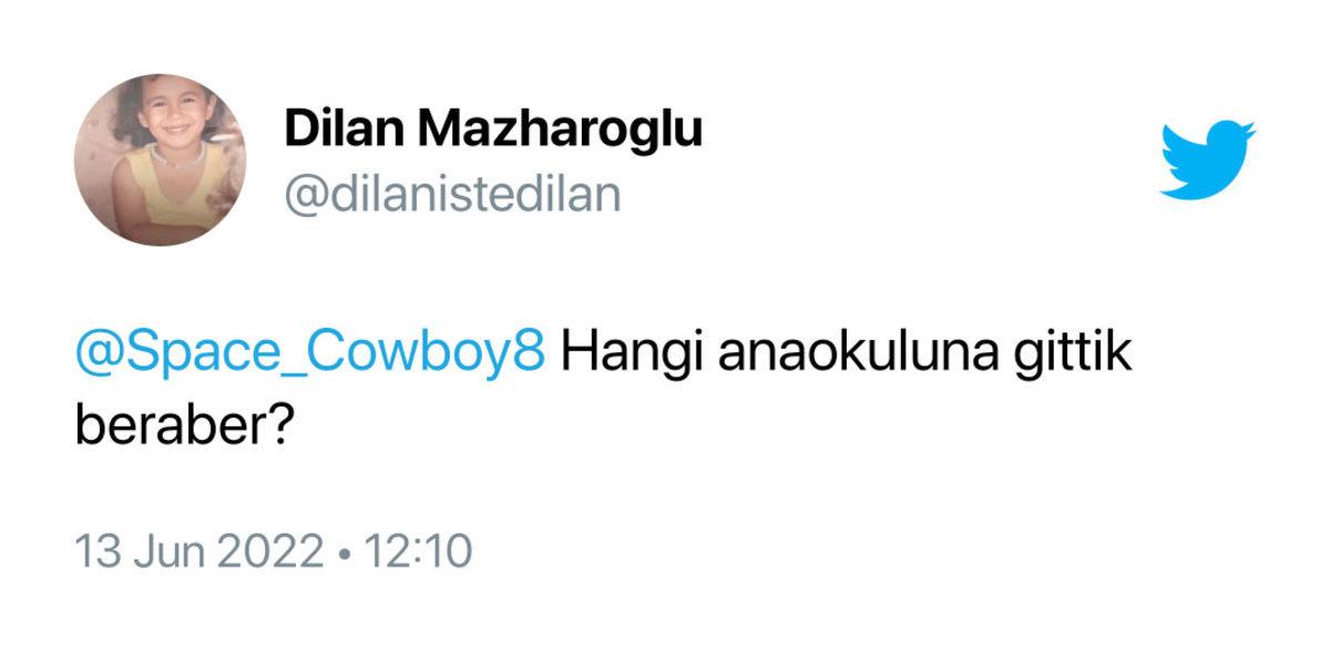 Çocukluk Aşkını Yıllardır Twitter’da Arayan Genç Kız, Nihayet Muradına Erdi: İşte Hem Güldürüp Hem de İçinizi Isıtacak Tepkiler