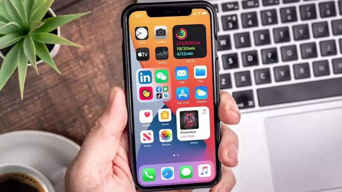 Apple, iOS 14’e Sahip Her iPhone Kullanıcısının Yüklemesi Gereken Kritik Bir Güncelleme Yayınladı