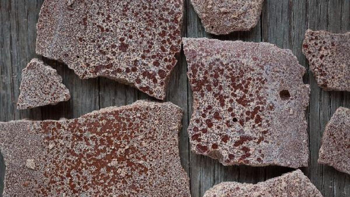 Çikolataların Üzerinde Neden Beyaz İzler Oluşur? Tüketmek Sağlıklı mı?