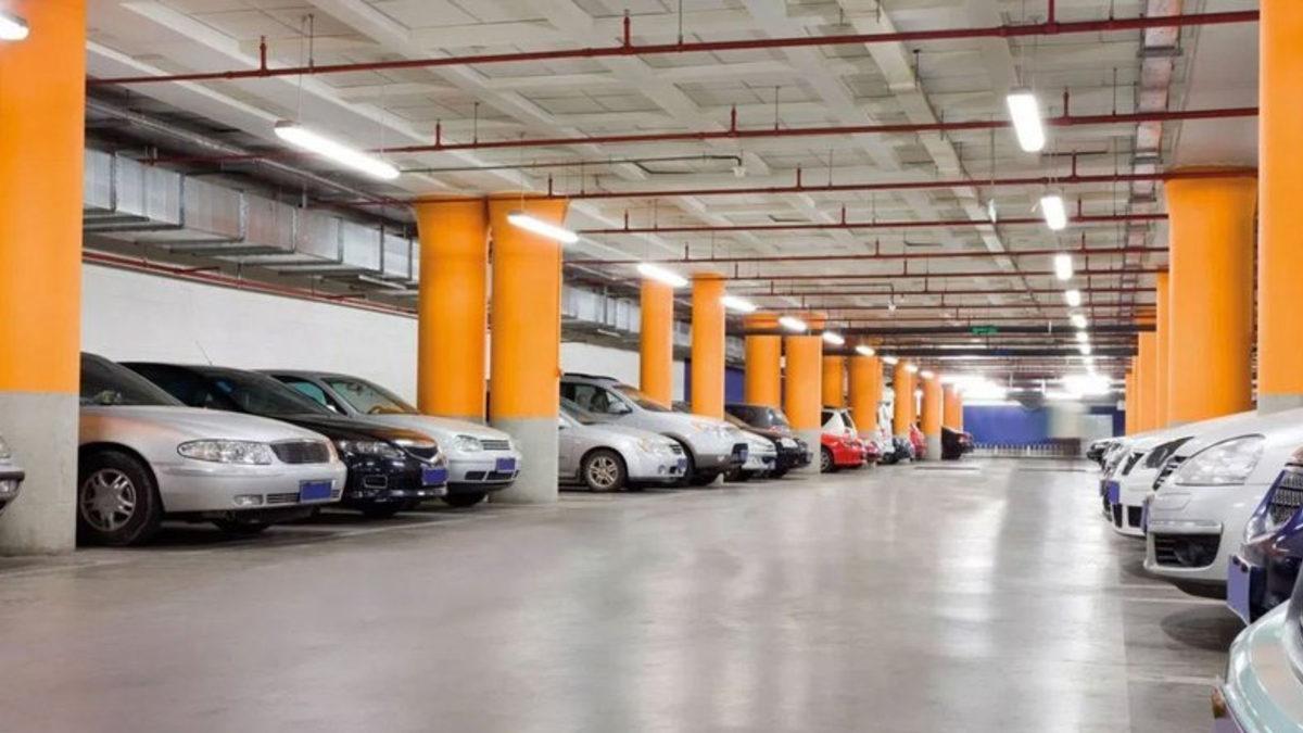 Otopark Yönetmeliğinde Değişiklik: Artık Arabası Olan da Daha Çok Yürüyecek