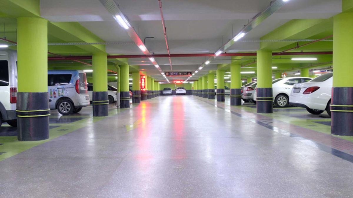 Otopark Yönetmeliğinde Değişiklik: Artık Arabası Olan da Daha Çok Yürüyecek