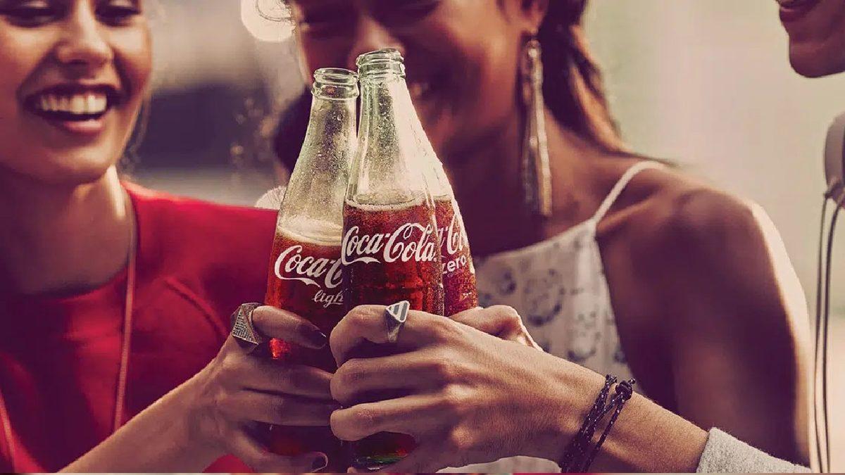 1 Kutu Kola İçtikten Sonraki İlk 1 Saatte  Vücudumuzda Neler Gerçekleşiyor?