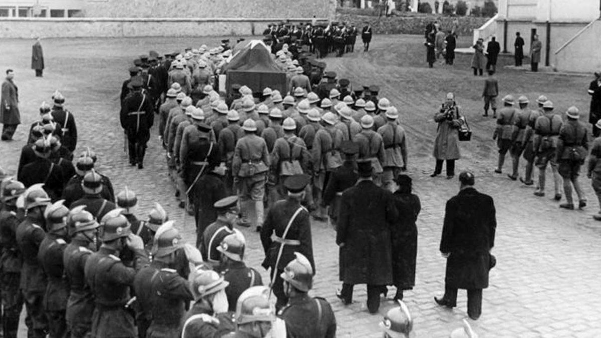 Meğer Anıtkabir’e Defnedilen 11 Kişi Daha Varmış: İşte Bu Eşsiz Anıt ile İlgili Bilmediğiniz Tüm Sırlar