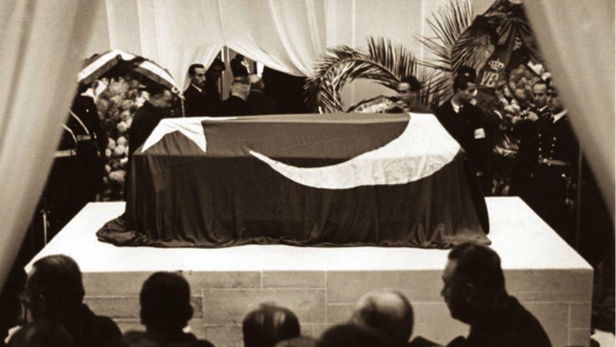 Meğer Anıtkabir’e Defnedilen 11 Kişi Daha Varmış: İşte Bu Eşsiz Anıt ile İlgili Bilmediğiniz Tüm Sırlar