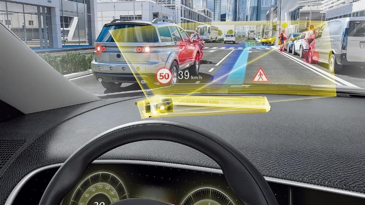 Yeni Nesil Otomobillerdeki ’Hayalet Gösterge’ Teknolojisi Nedir, Nasıl Çalışır?