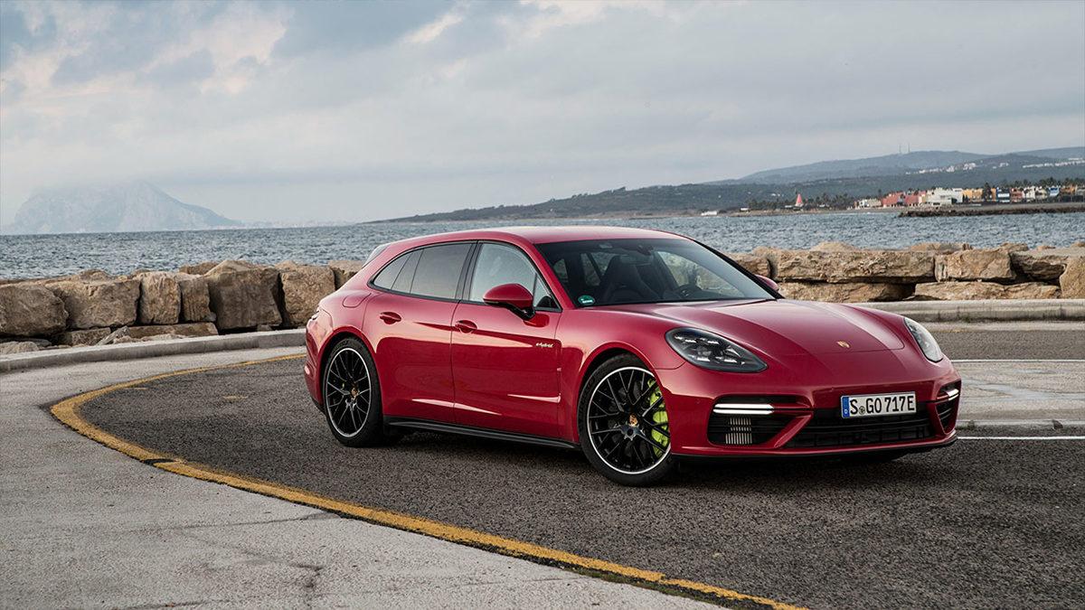 Benzini Su Gibi İçen 2021 Model Porsche Panamera’nın Şahane Tasarımı ve Tüm Özellikleri