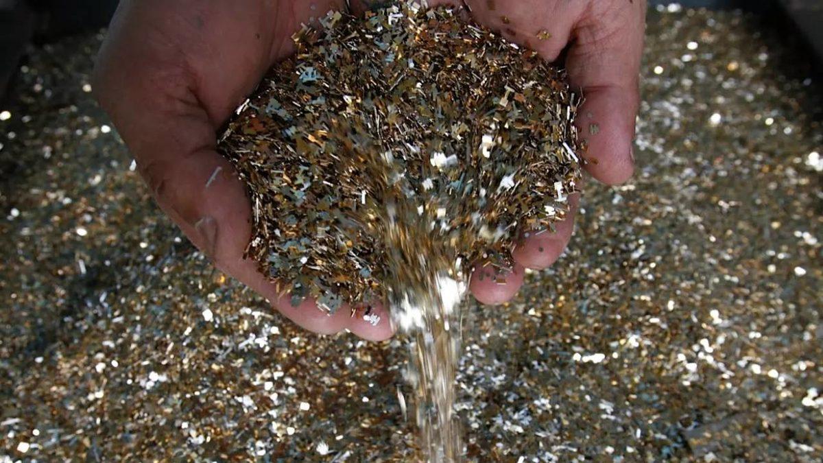 Telefonlardaki Altını Kolayca Çıkarmanın Bir Yolu Bulundu