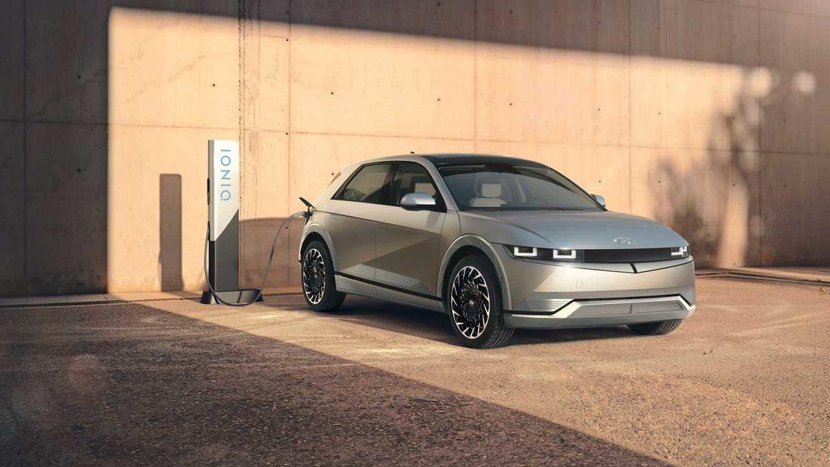 Hyundai, Sürücüsüz Taksilerin 2023 Yılında Geleceğini Açıkladı