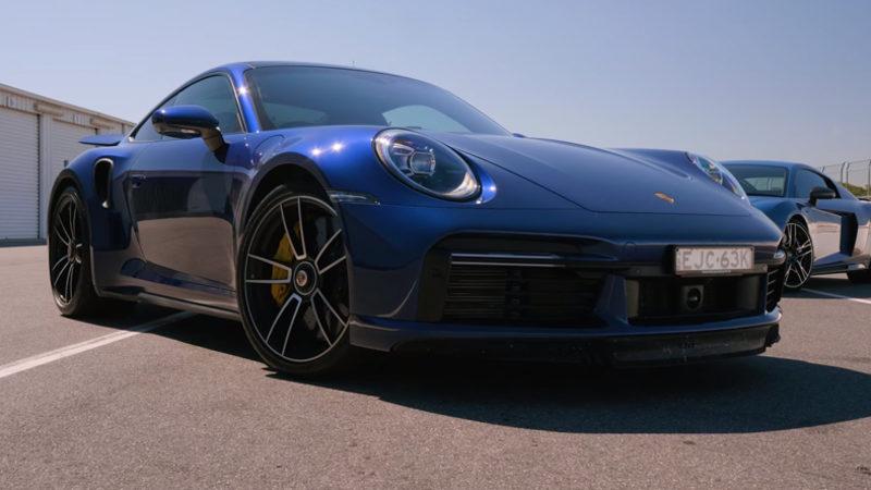 Gerçek Kral Hangisi?: Porsche 911 Turbo S ve Audi R8 V10 Performance Drag Yarışında Karşı Karşıya Geldi [Video]