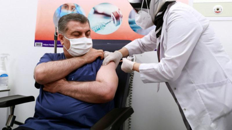 Sağlık Bakanı Fahrettin Koca: Aşı; Maske ve Mesafeden Daha Fazla Korur