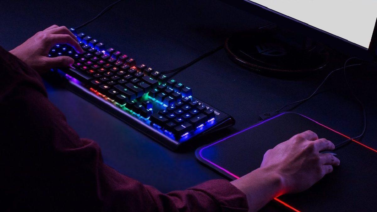 Mekanik Klavye Hissi Veren Fiyat Performans Ürünü 5 Klavye Tavsiyesi