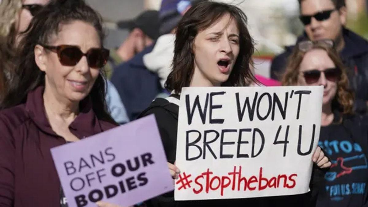 ABD’deki Kürtaj Yasakları, Teknoloji Devlerini Harekete Geçirdi: Netflix ve Tesla, Çalışanlarına ’Kürtaj Desteği’ Verecek