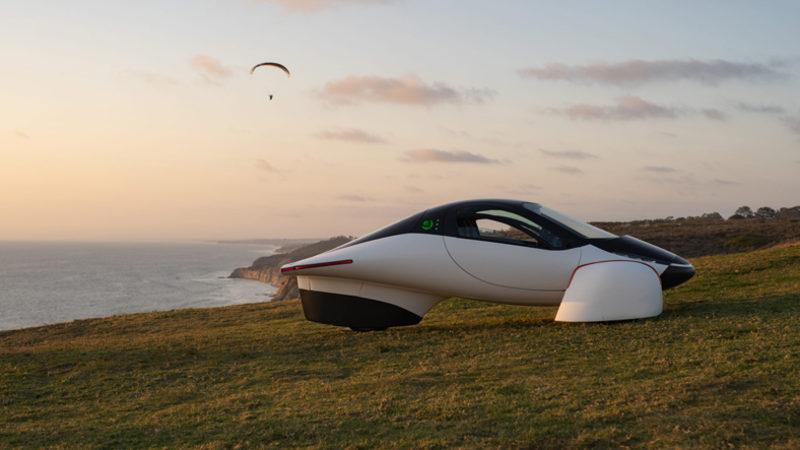 Garip Görünüşlü Elektrikli Araba Aptera, Tesla’nın Şarj İstasyonlarına Talip Oldu