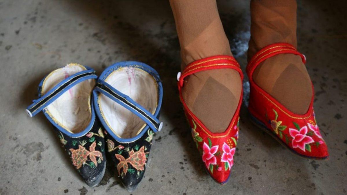 Tarih Boyunca Güzelleşmek Uğruna Uygulanan Acı Verici Yöntemler