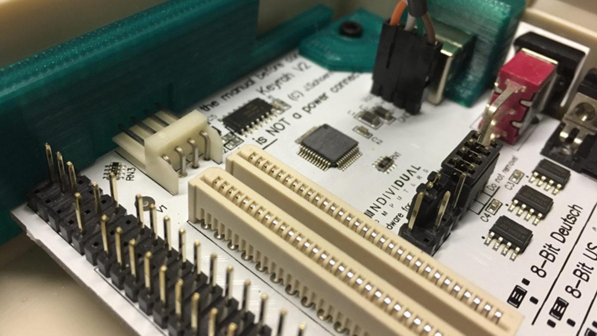 Dünyanın Gelmiş Geçmiş En Çok Satan Bilgisayarı: Commodore 64’ün Bugün Kulağa Şaka Gibi Gelen Özellikleri