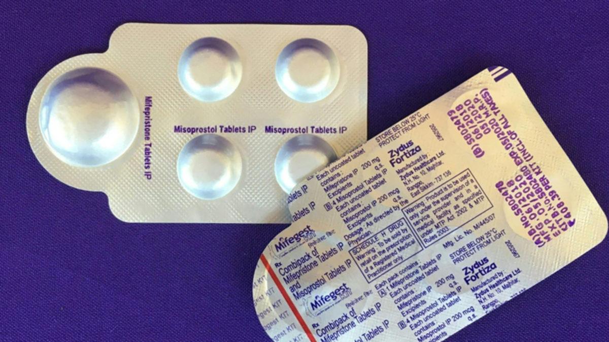 Instagram ve Facebook, Kürtaj ile İlgili Gönderileri Kaldırıyor: Meta, Kürtaj Karşıtı mı?