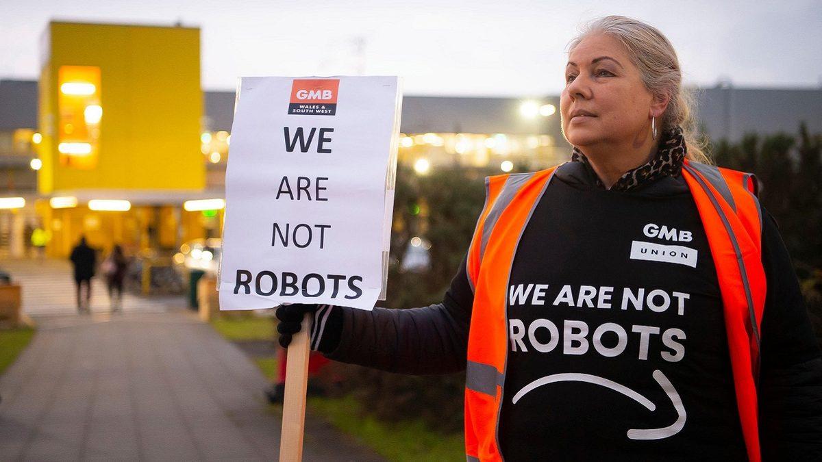 Amazon, Sendikalaşma Seçiminde Çalışanlarını ’Korkuttuğu’ Yönündeki İddiaları Reddetti