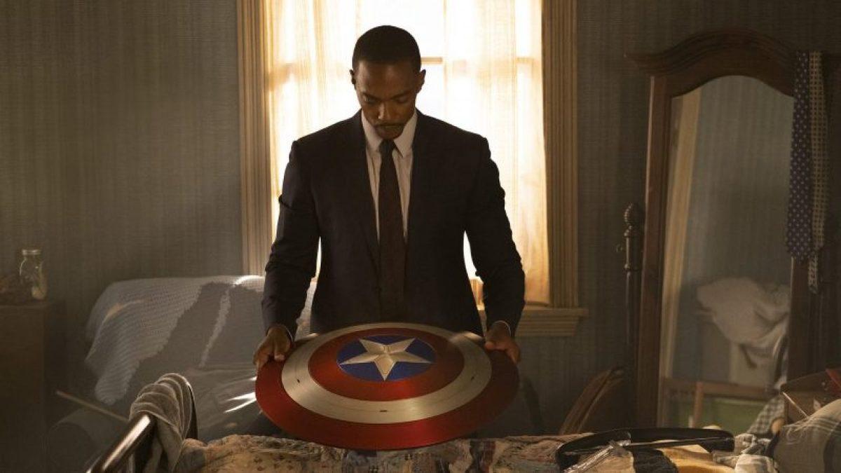 Kaptan Değil ‘Kayyum Amerika’ Hikayesi: The Falcon and The Winter Soldier Dizisi Aslında Ne Anlatıyor?