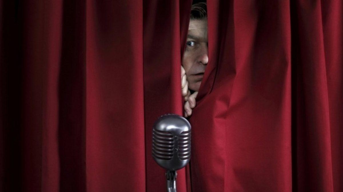 Topluluk Önünde Konuşma Korkunuzun Kökeninde Aslında Ne Yatıyor?