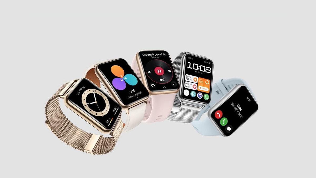 Tonla Model Arasında Kalıp, Karar Veremeyenlere: Akıllı Saat Satın Alırken Nelere Dikkat Edilmeli?