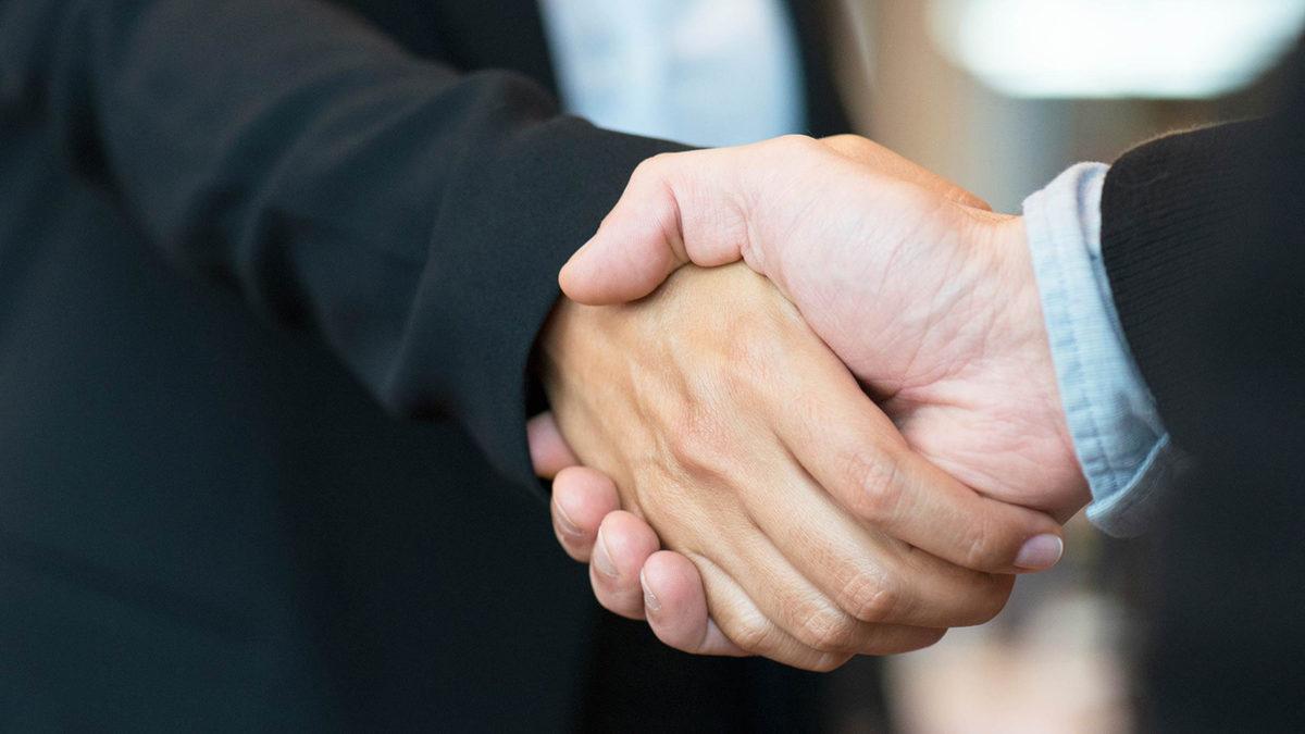 Karşınızdaki Kişi Vücut Diliyle Size Ne Anlatmak İstiyor?