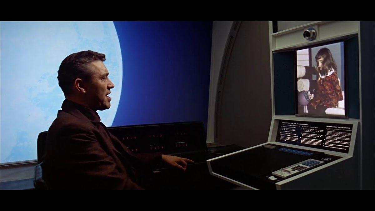 Eski Bilim Kurgu Filmlerinde Bulunan ve Bugün Gerçeğe Dönüşen 10 Teknoloji