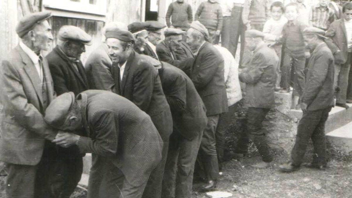 Bayramlarda Artık Akraba Ziyareti Yerine Tatilin Tercih Edilmesinin Ardındaki Psikolojik ve Sosyolojik Nedenler