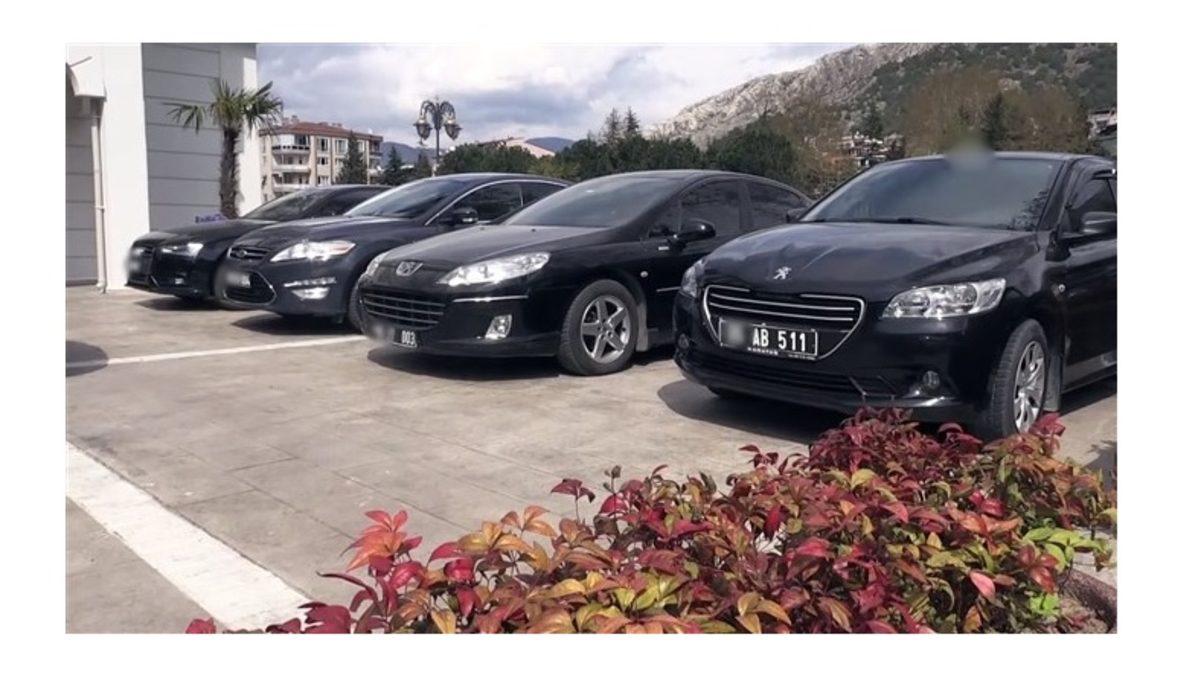 Trafikte Gördüğümüz Plakalardaki Farklı Renkler ve Anlamları